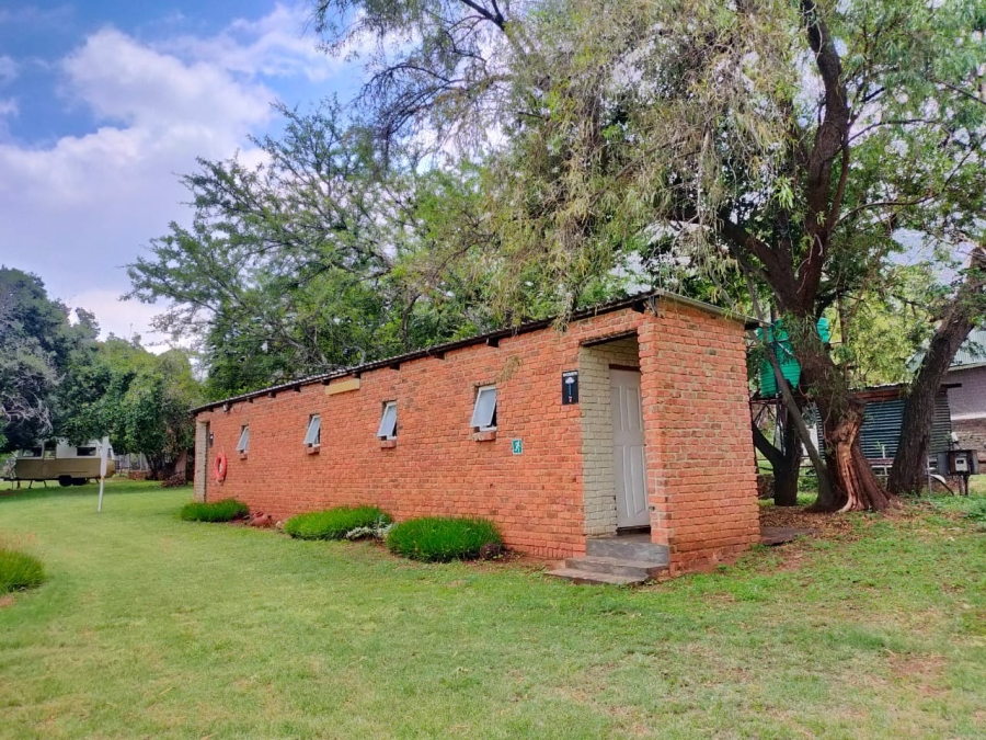21 Bedroom Property for Sale in Woodstock A H North West